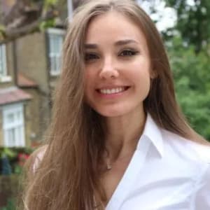 Julia — Co-Founder of GatheredCards
